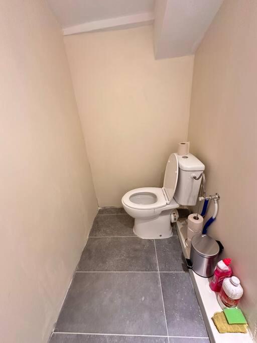 Apartment Entier Full Equipe Charleroi